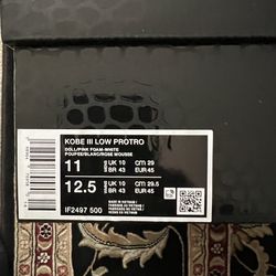 KOBE 3 LOW PROTRO
