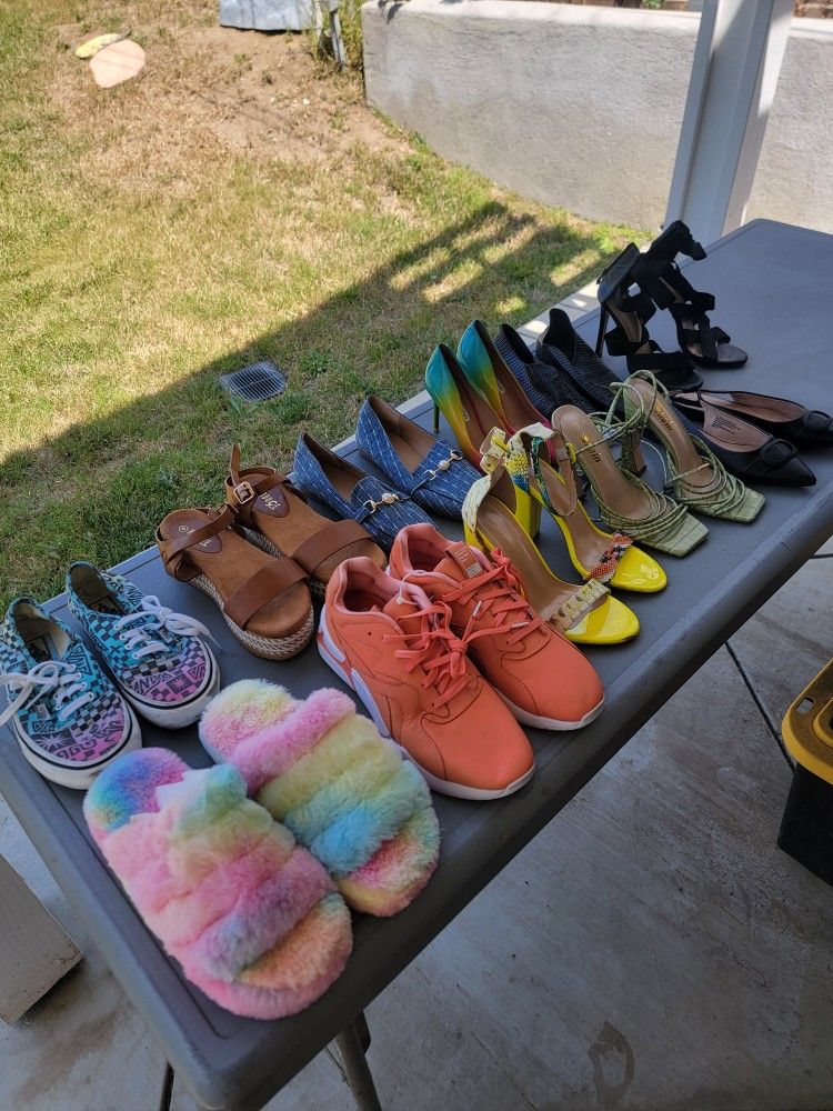 Mixed Lot Of 11 Pairs Of Women Shoes, High Heels, Slipper