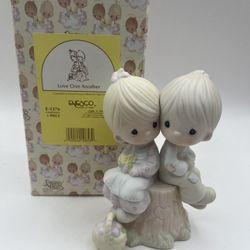 Precious Moments “Love One Another” Height: 5”