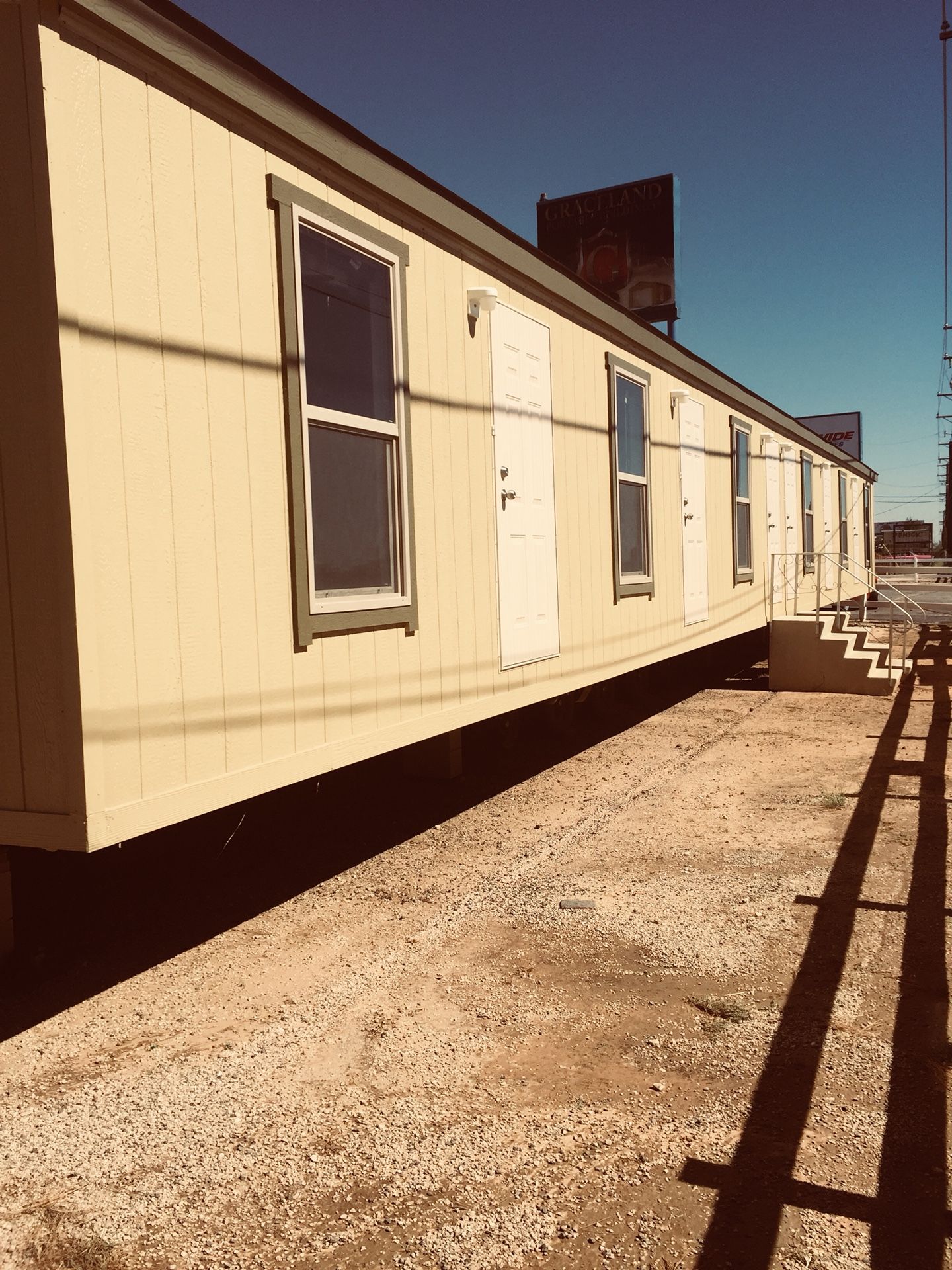 6 room singlewide 79900...