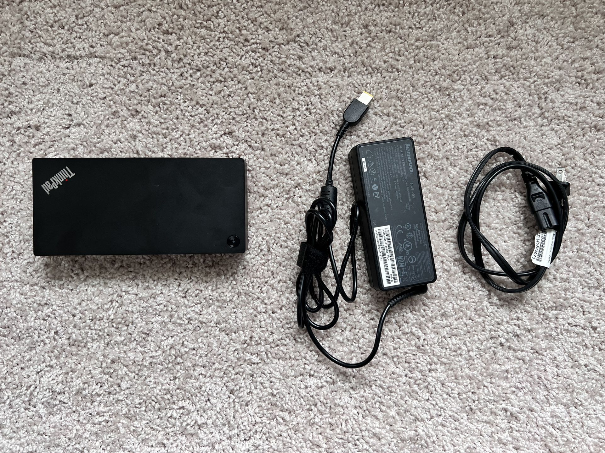 Lenovo 40AS Docking Station with 90W AC Adapter,