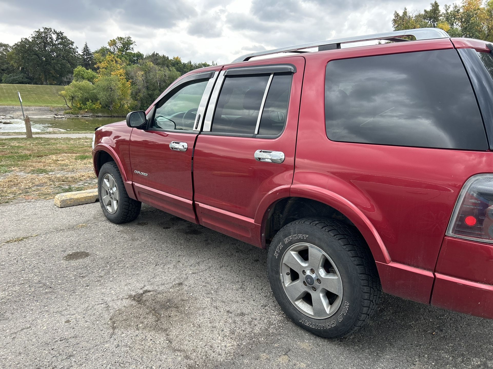 2004 Ford Explorer