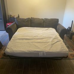 Pull Out Couch