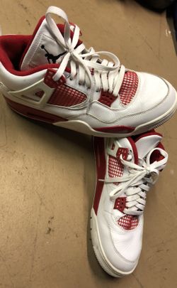 Men’s Air Jordan 4. Size 12 OFFER ME