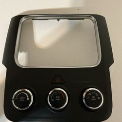 Dodge Ram 1(contact info removed) 3500 Climate Control Panel 2013-2018 AC Heat Defrost