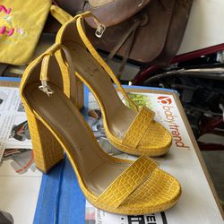 Cute Yellow Heels
