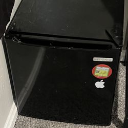 Mini Fridge And freezer