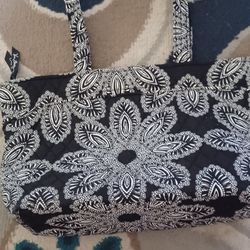 New Without Tags Medium Sized Vera Bradley Purse