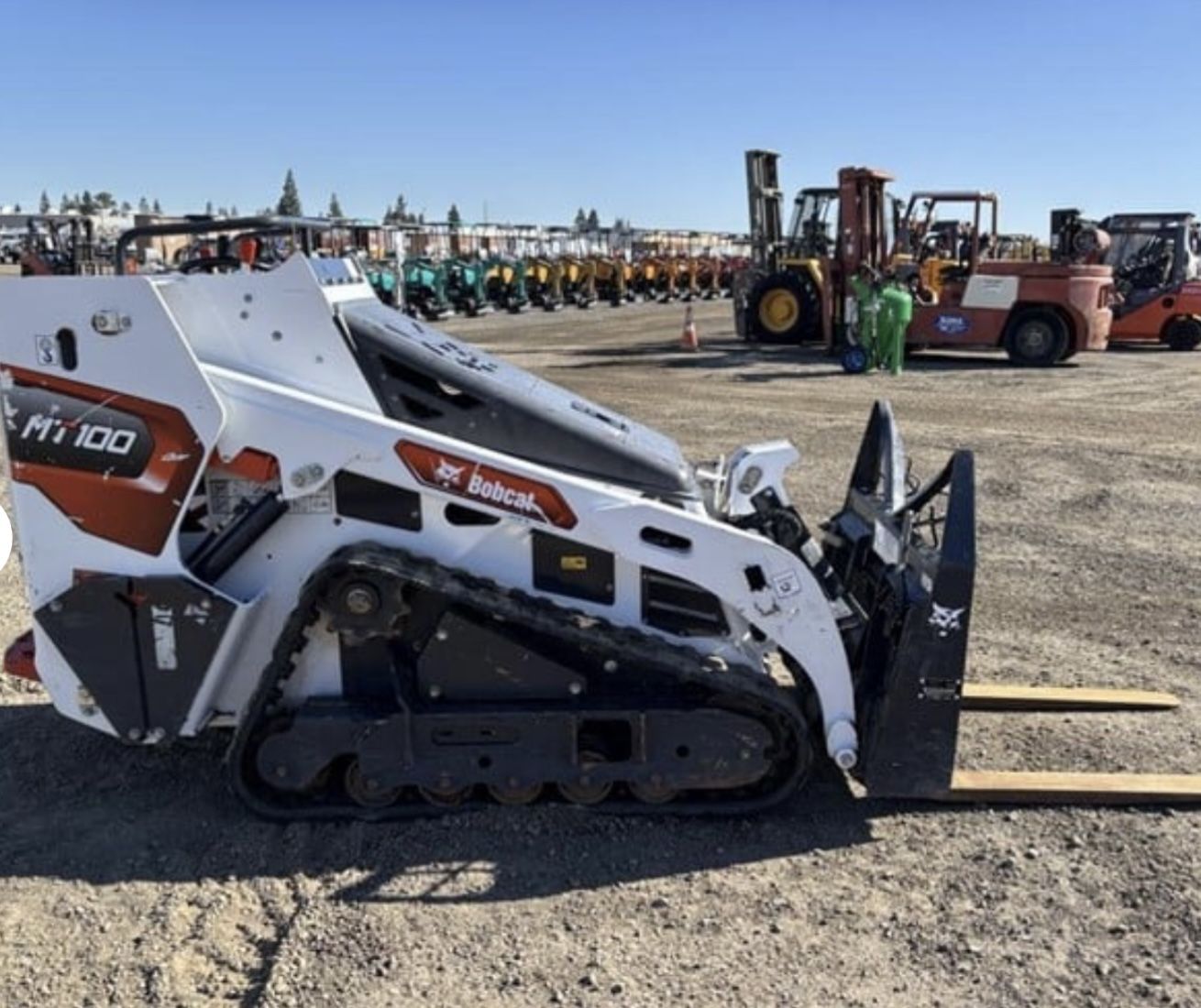 MT 100 Mini Skidster 2023 Bob Cat 732hrs