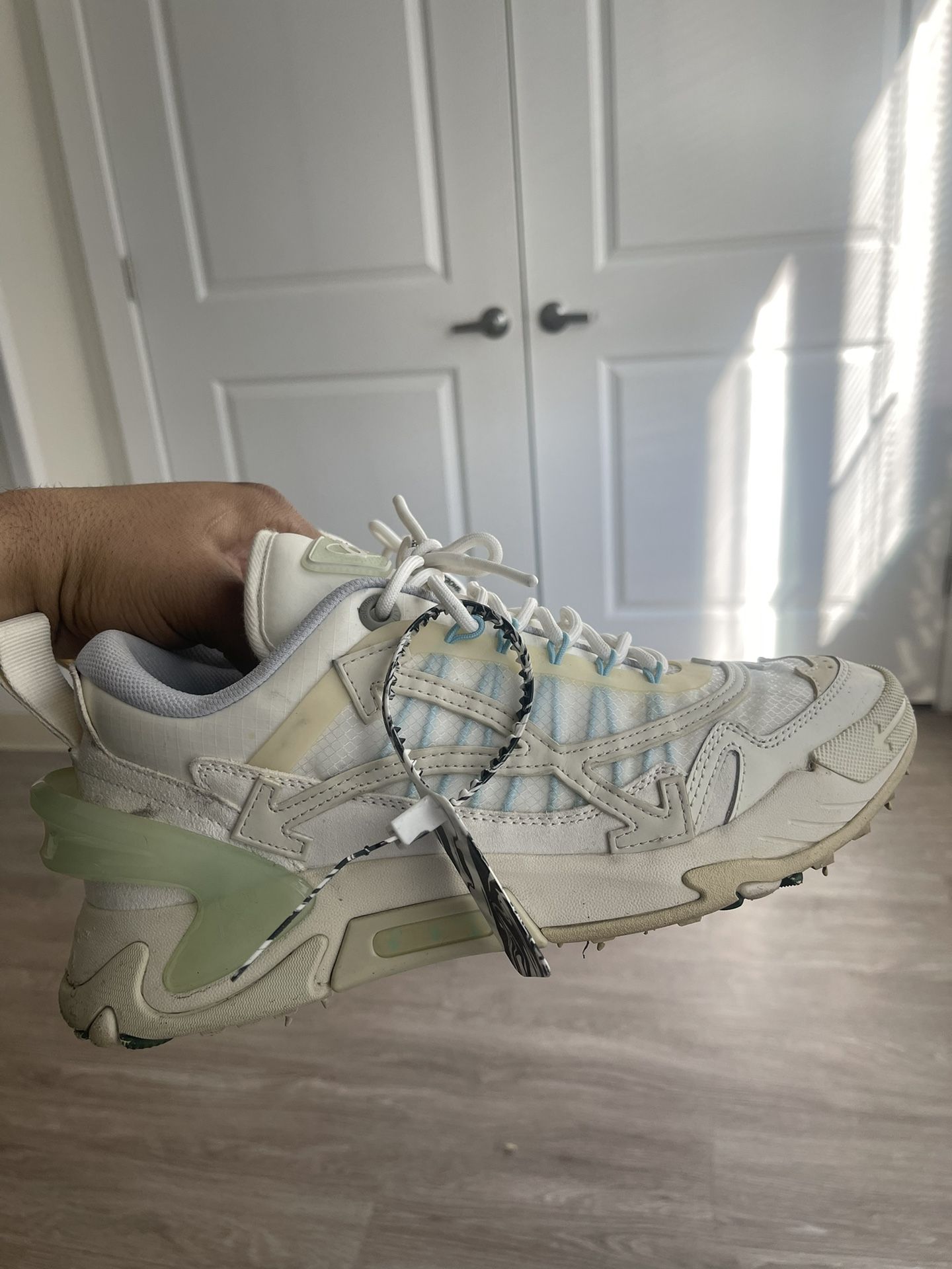 off white odsy 2000