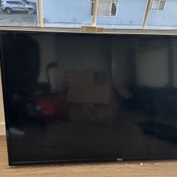 TCL 49” CLASS 4-SERIES 4K UHD HDR ROKU SMART TV - 49S405