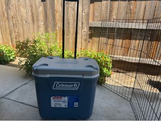 Coleman 60qt cooler with wheels