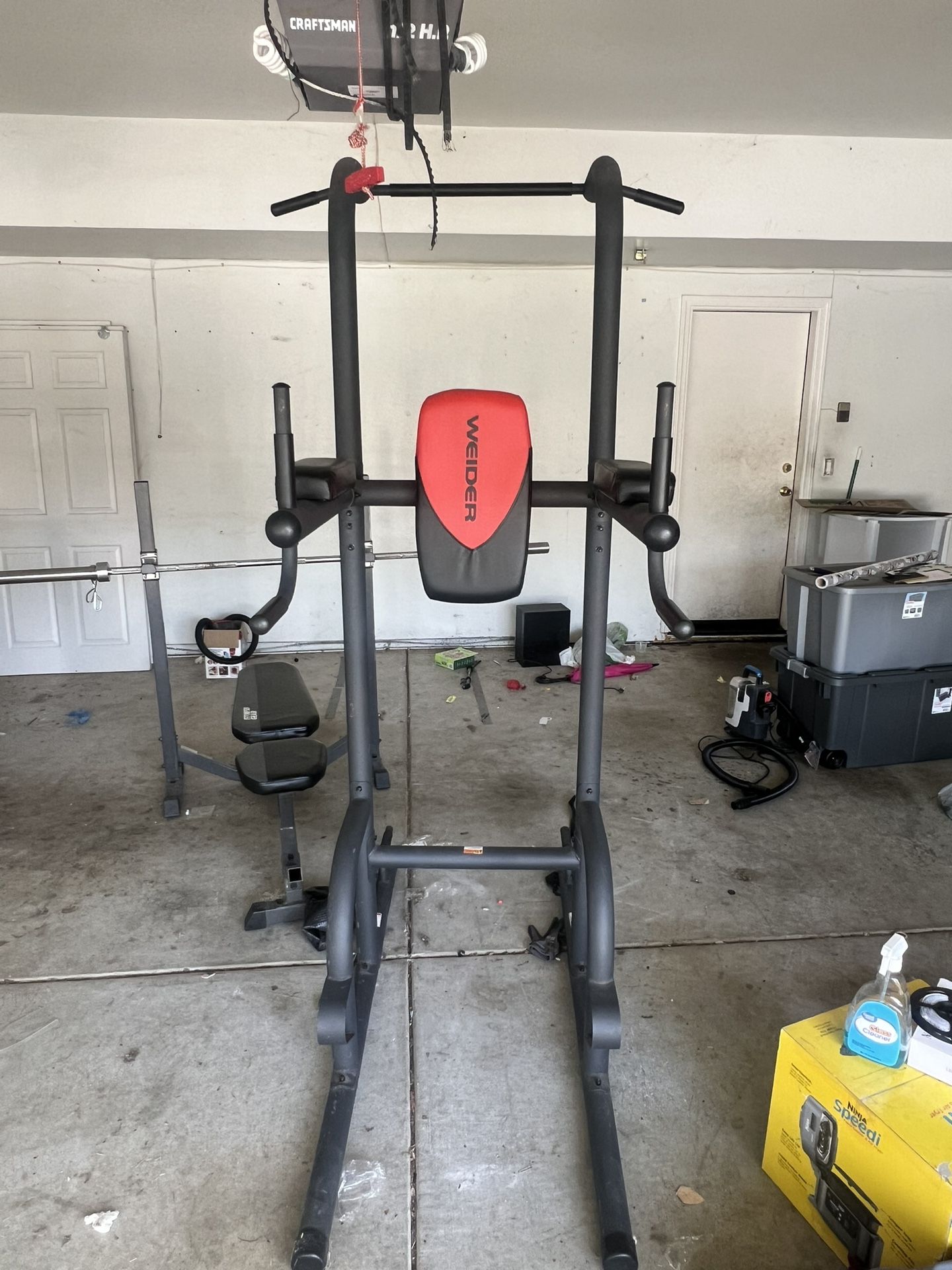 Ab/Pull Up Bar Power Tower