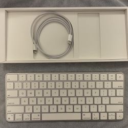 Apple Magic Keyboard
