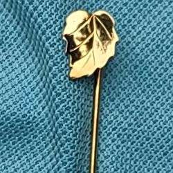 Gold Filled 12karat Hat Pin Leaf