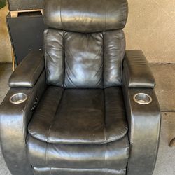 Recliner