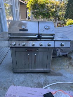 Perfect flame b b q grill