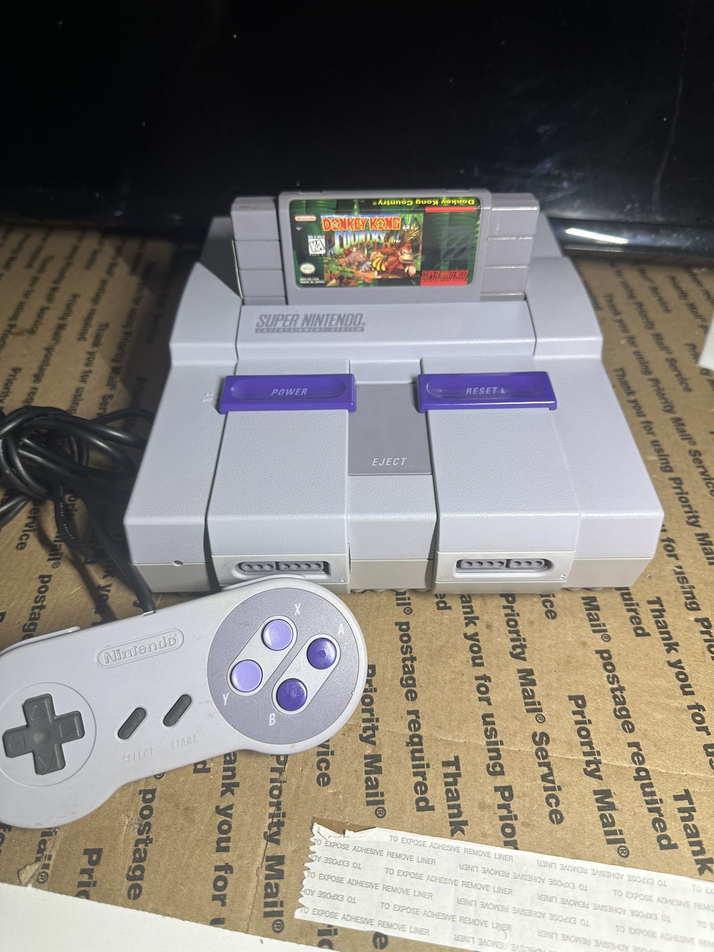 SUPER NINTENDO WITH DONKEY KONG READY TO PLUG N PLAY