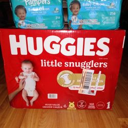 Brand New Case Of Huggies Little Snugglers Size 1 Comes With Pampers Wipes!
