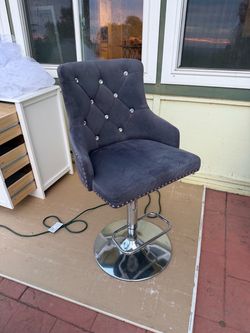 vanity chair