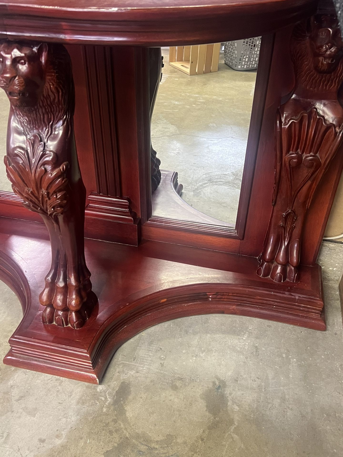 Entry Table With Mirror
