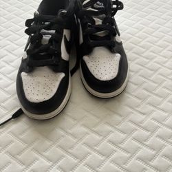 Black And white Dunks Kids Size 12