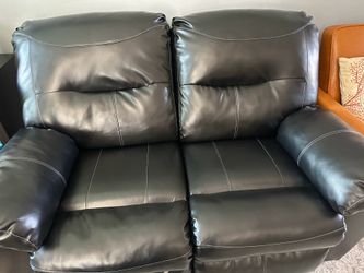 Leather couch/sofa recliner