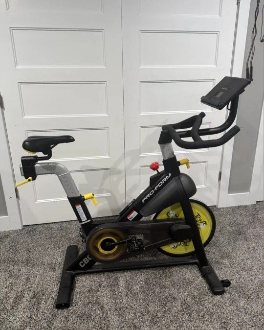 ProForm Tour de France Exercise Bike TDF CBC Indoor Cycle Upright