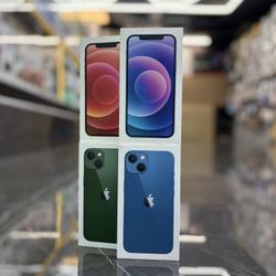 iPhone 12 & iPhone 13 (Take It Home In Payments/ llévalo a casa en pagos