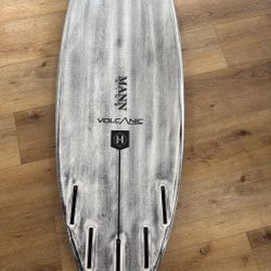 Slater Designs Dominator II Liters 31.5 5’9 Volcanic Helium 