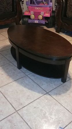 Great condition table. .