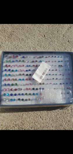 STUD EARINGS MULTI COLOR  NEW