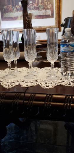 6 beautiful Crystal Champaign/Wine Goblets