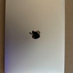 MacBook Air 13inch 2018