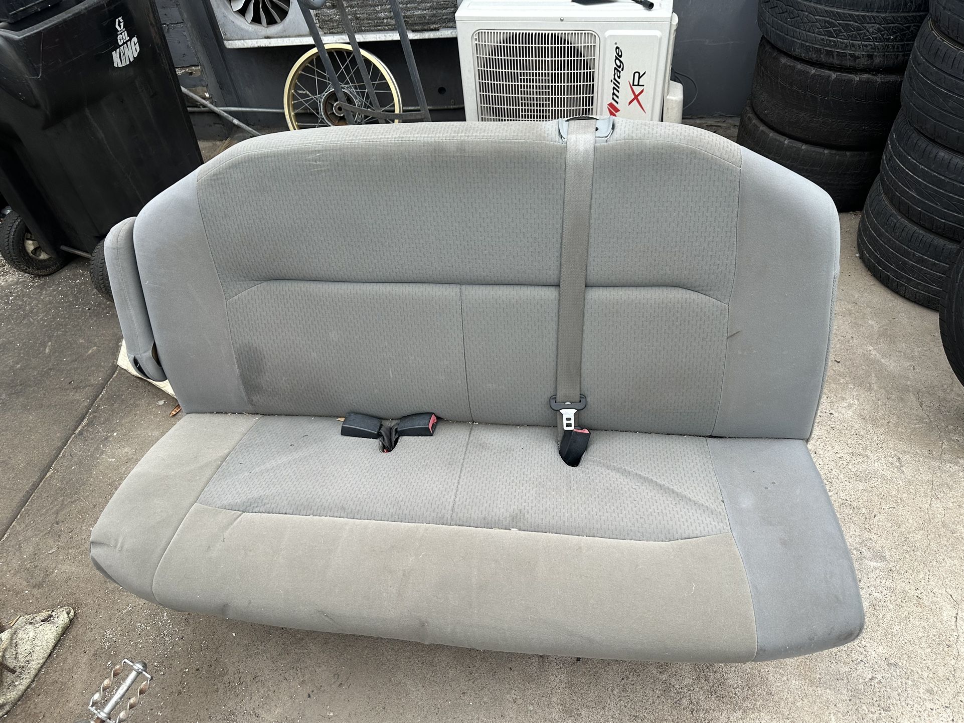 Ford Van Seat E150 E250 E350 First row Bench Econoline Seat