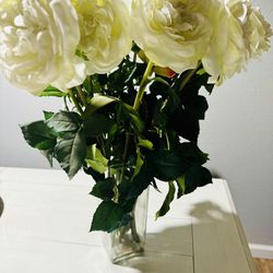 Decorative Faux Flowers With Vase, Great On Any Table, Desk