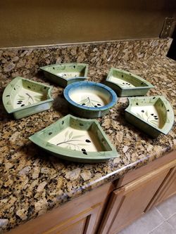 Gorgeous Dishware Set