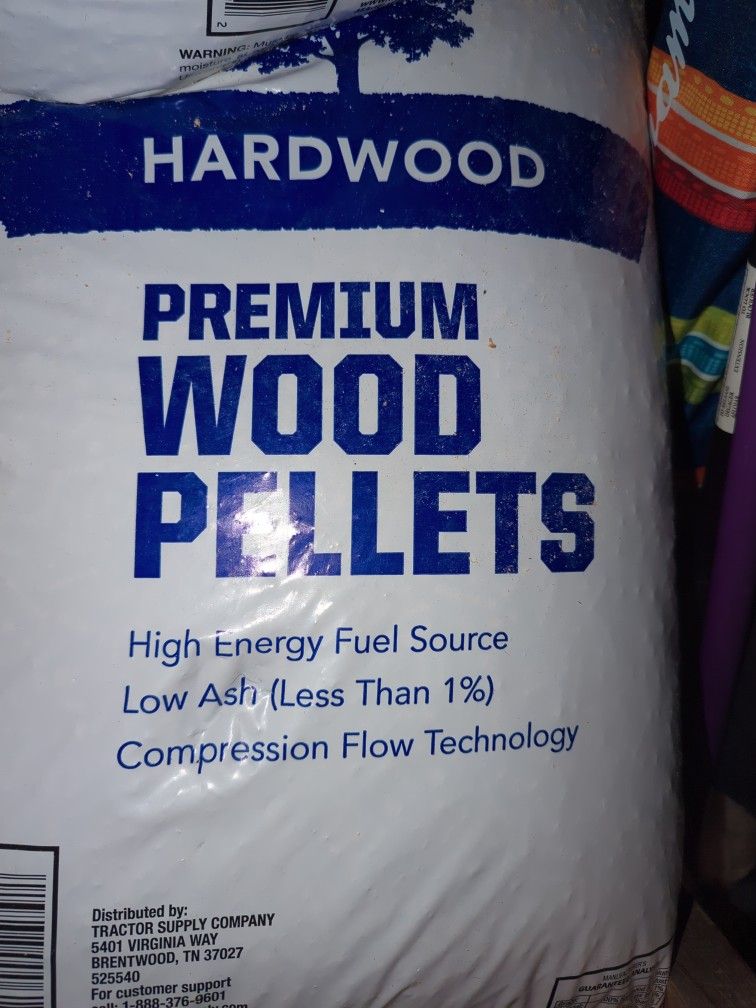 Premium Wood Pellet 40 Pound Bags. Hardwood. Tractor Supply Brand. Have  More Then 10 for Sale in Freemansburg, PA - OfferUp