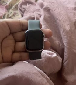 Stainless Steel Series 8 Apple Watch