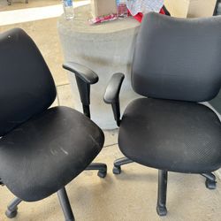 3 Black Black Office Chairs 