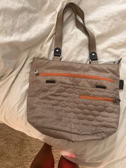 Mosey Zippered Tote 