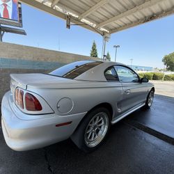 1998 Ford Mustang