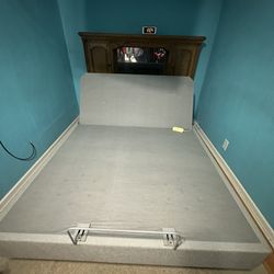 Queen Bed