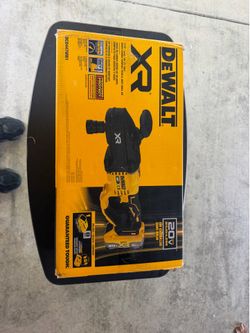 XR 20-volt Max 7/16-in Keyless Brushless Cordless Drill