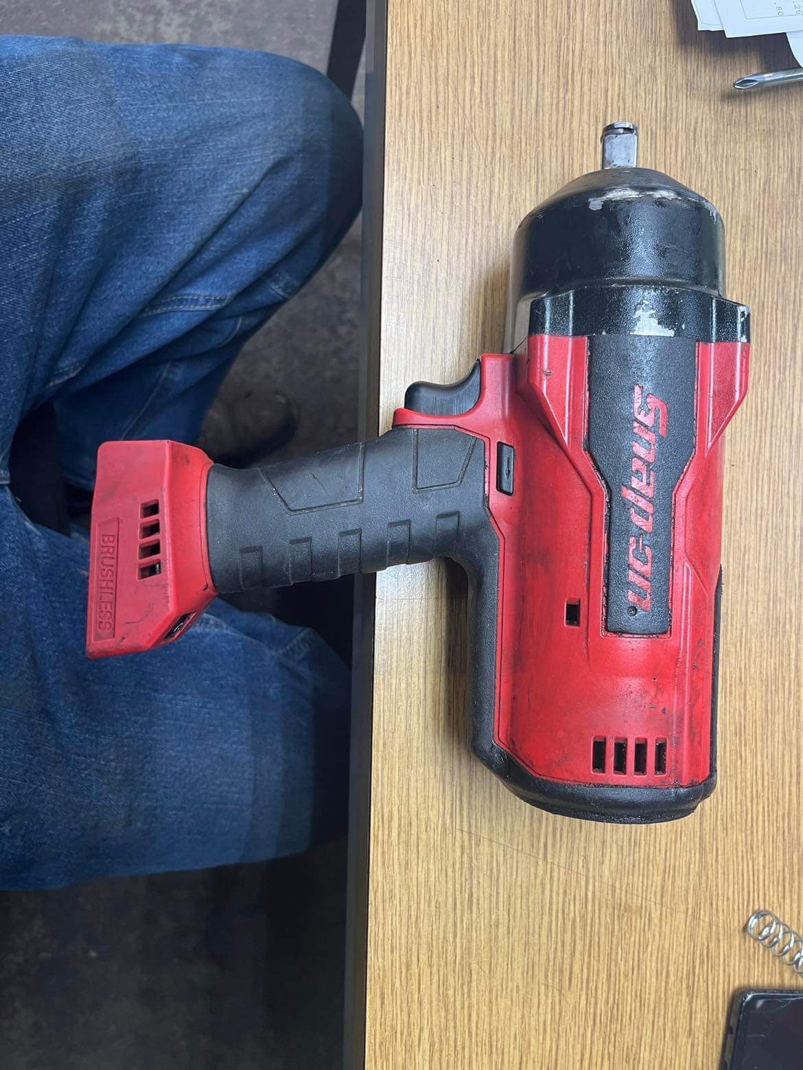 1/2 Snap On 18v Impact Gun 