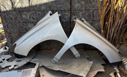 2010-2015 Lexus Rx 450h Silver fenders available- PARTING OUT