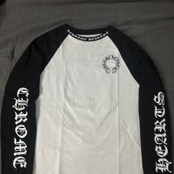 CH Horse Shoe Long Sleeve 