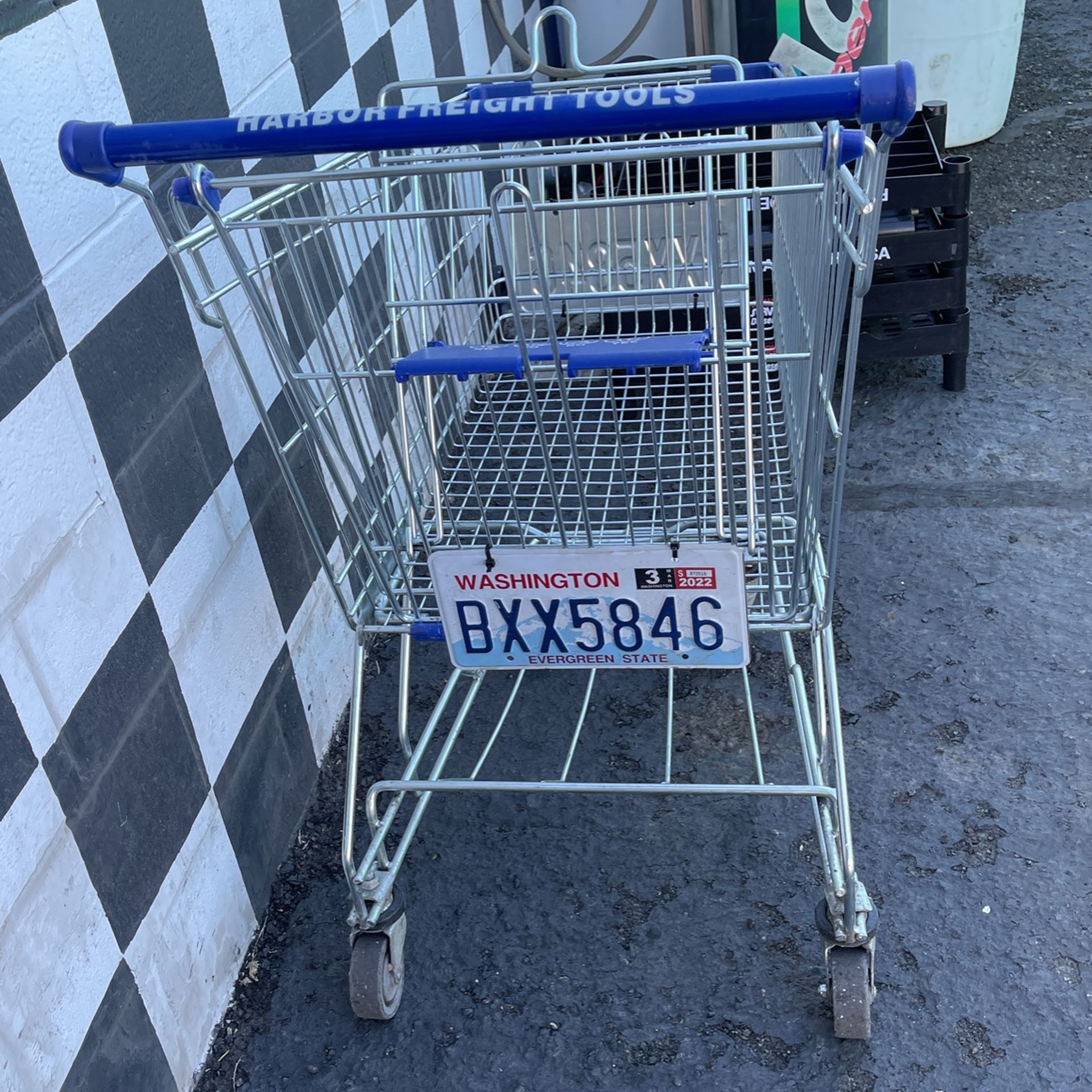 2006 Shopping Cart Low Mileage, New Wheels