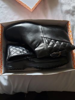 Botas nuevas número 9 solo #15