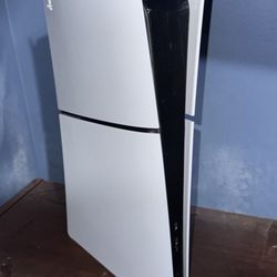 Ps5 Slim Digital Edition With Limited Edition Spider-man Controller 